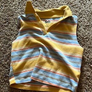 Striped sleeveless collared shirt